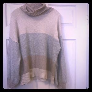 Ombré turtleneck sweater!
